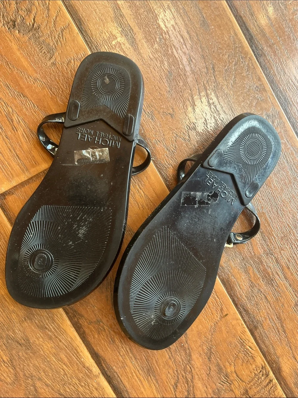 Michael Kors Black Patent Thong Sandals with Gold MK Logo - Size 6